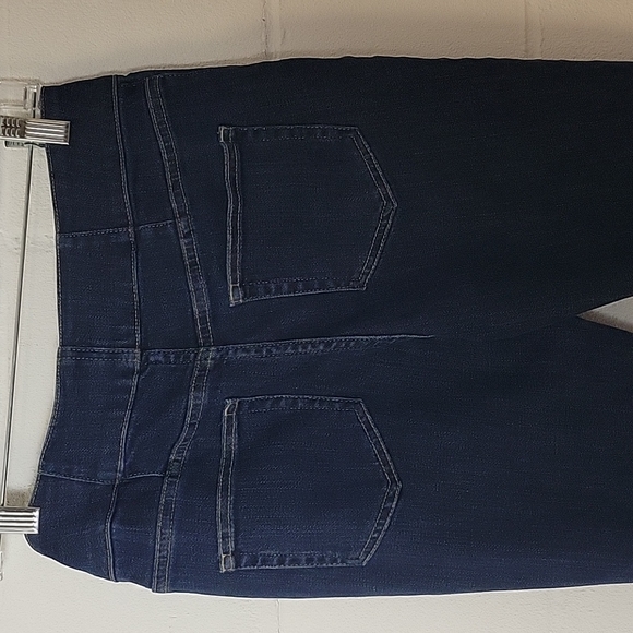 LOGO Lori Goldstein Skinny Leg High Rise Button Detail Dark Wash Jeans Size 4 - Picture 6 of 8